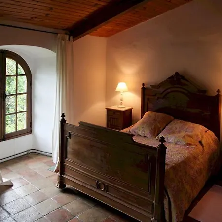 Chateau De Mazelle Feriehus *
